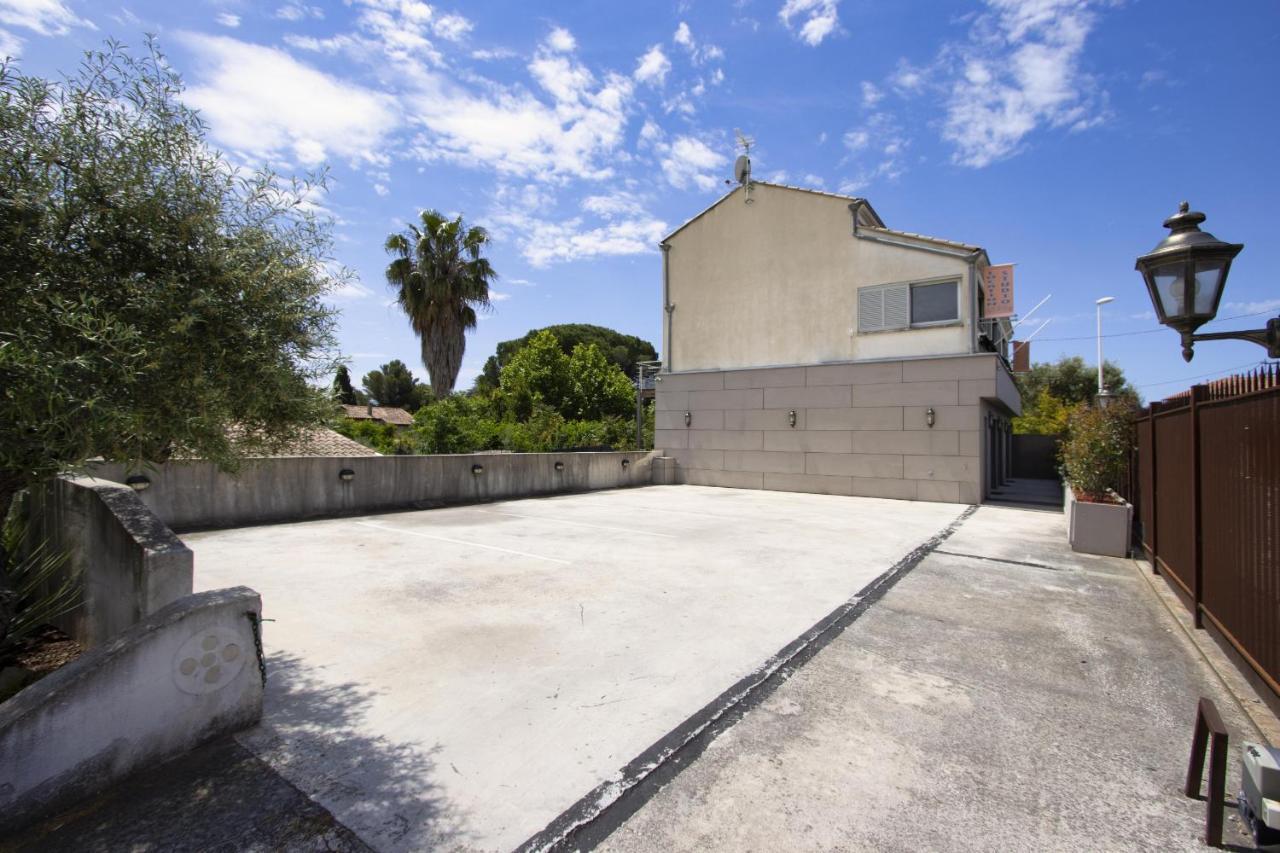 Appartement Moutte à Saint-Cyr-sur-Mer Extérieur photo