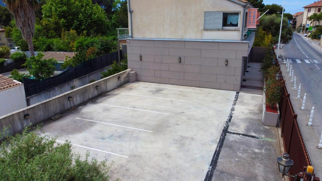 Appartement Moutte à Saint-Cyr-sur-Mer Extérieur photo